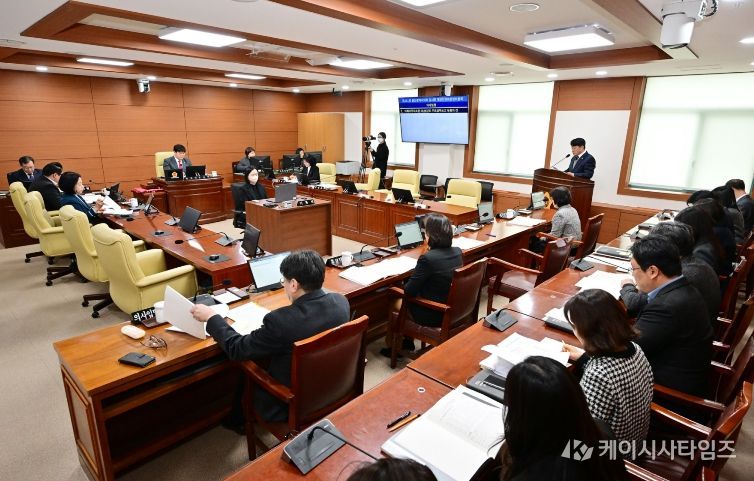 의회운영위원회, 의회사무처 소관 2026년도 주요업무보고 청취