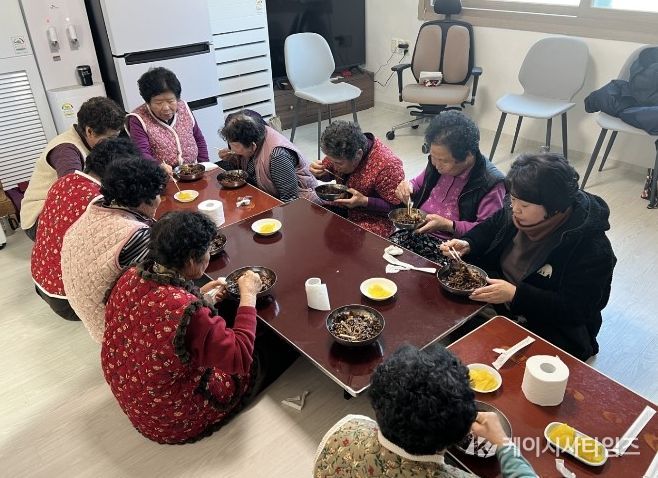 ”찾아가는 자장면 무료 봉사