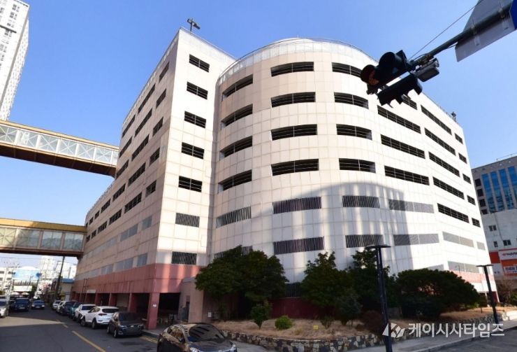 창원특례시, 설명절 맞아 롯데백화점 마산점 별관주차장 무료 개방