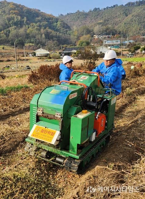 충주시, 영농부산물 파쇄 지원 신청하세요!