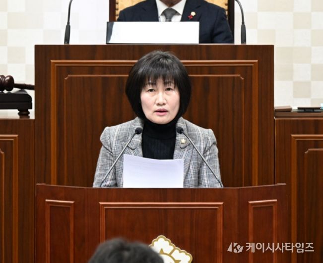 발언 중인 해운대구의회 최은영 의원(더불어민주당 중2, 좌2, 송정동)