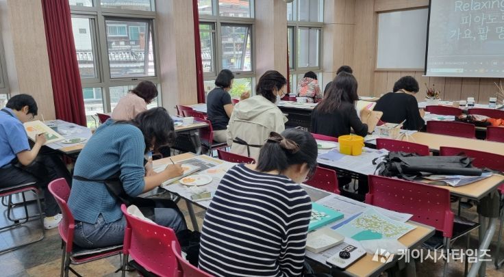 5개 도서관서 총 35개 프로그램 운영, AI 체험 프로그램