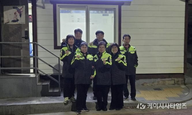 동두천시 생연1동, 자율방범연합대 번개지대 격려 '현장 중심의 소통행정 강화'