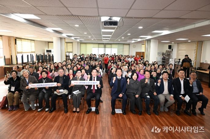 ‘배움에는 늦음이 없다’…평창군, 성인 문해교실 합동 입학 및 개강식 개최