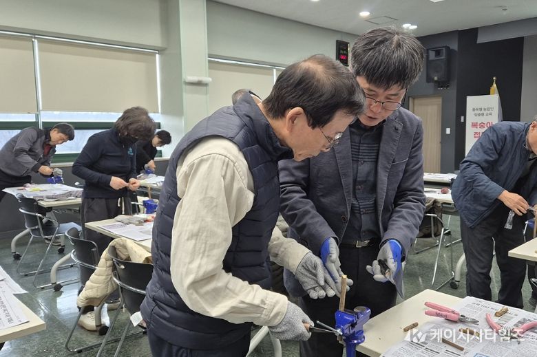 대구농업기술센터, 복숭아 접목 교육 실시