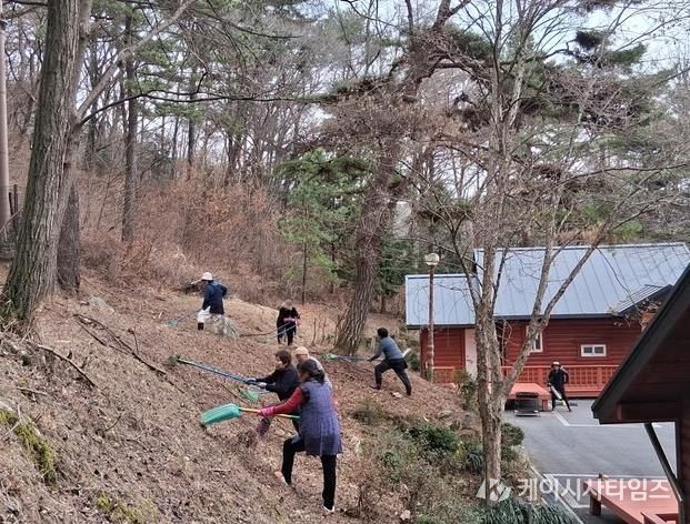 봉수산자연휴양림 환경정비 모습