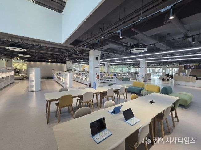 와동교육도서관 어린이자료실 사진.