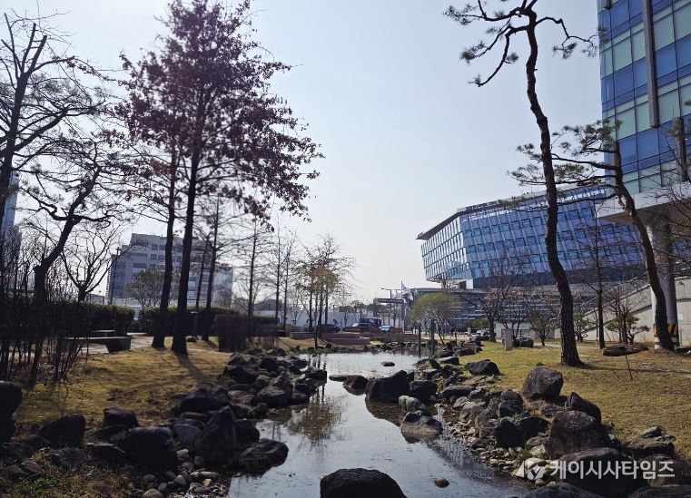 세종시청, 녹지공간 봄맞이 환경정비 실시