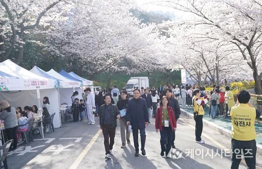 유달산 봄축제 사진