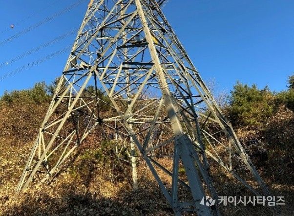 수동고개 송전탑